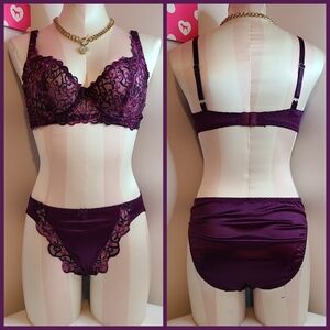 Rare VTG Victoria's Secret Second Skin Satin Embroidered Bra/ Panty Set 34C/med